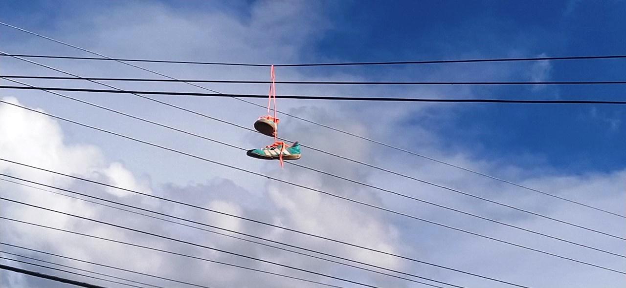 Objetos lançados na rede causam centenas de ocorrências