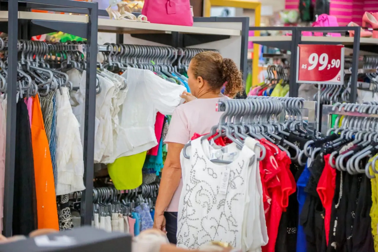 Vagas de emprego são disponibilizadas em várias cidades do estado