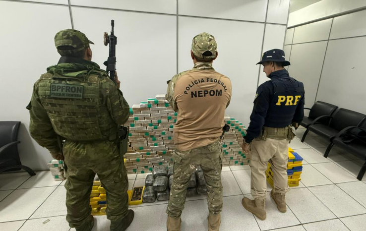PRF apreende 400 kg de drogas em Rondônia