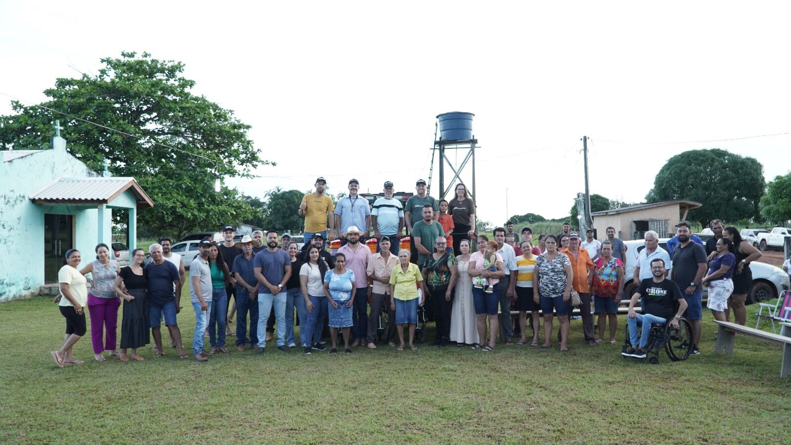 Associações de Alvorada recebem plantadeira e pulverizador com apoio de Cirone
