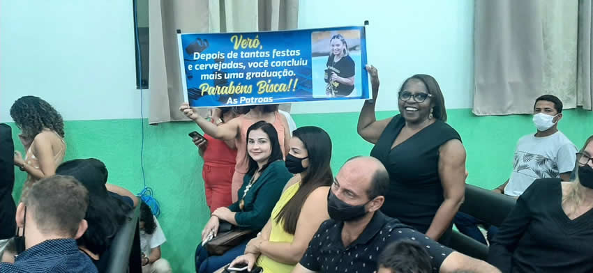 Rosária Helena participa da colação de grau da Uneouro