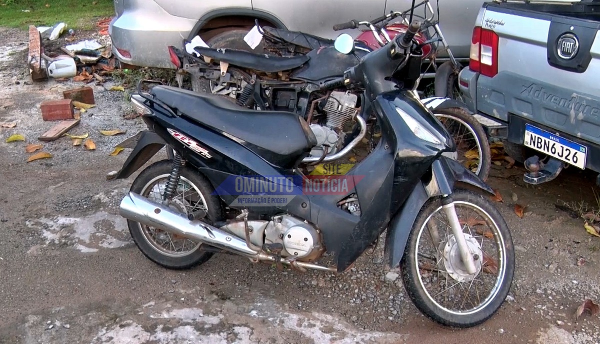 PM recupera motoneta furtada no bairro Village do Sol, em Cacoal
