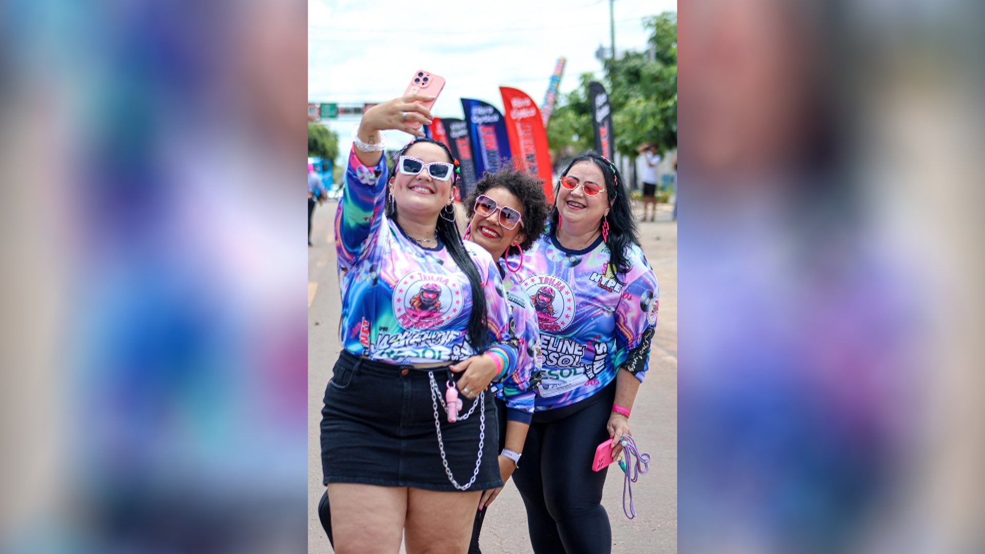 As meninas Super Poderosas não perderam tempo e misturaram diversão com ação em prol dos mais necessitados. Foto: Hosana Henk