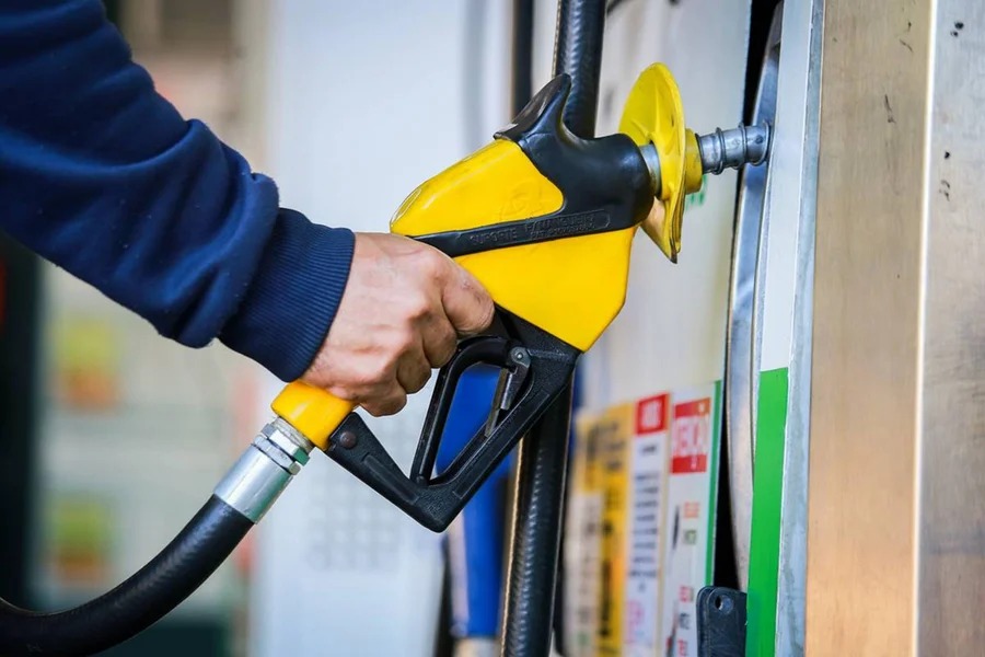 Novo valor do diesel entra em vigor neste sábado