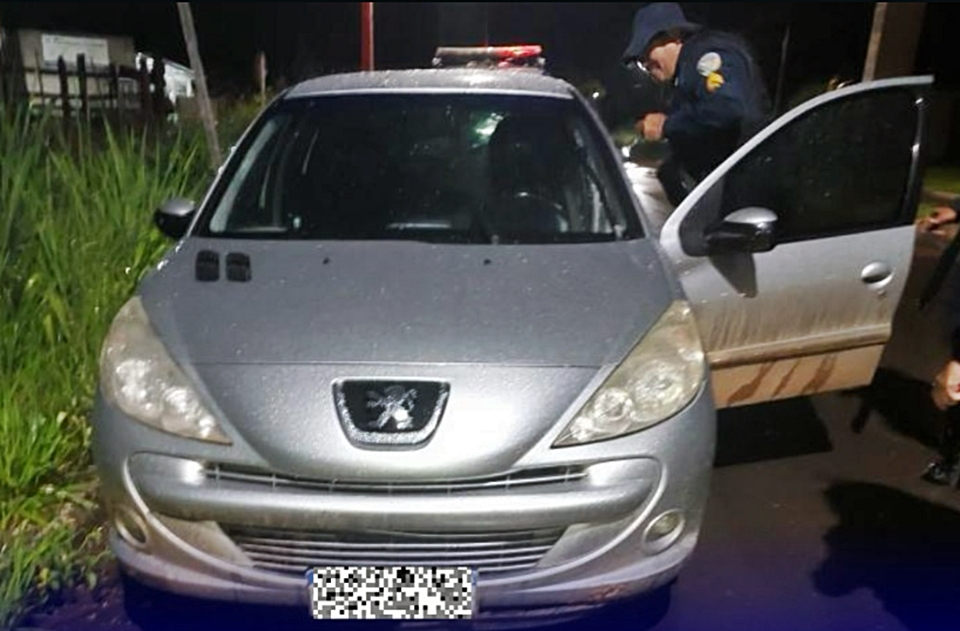 Peugeot furtado é localizado pela PM próximo ao condomínio Veredas, em Cacoal