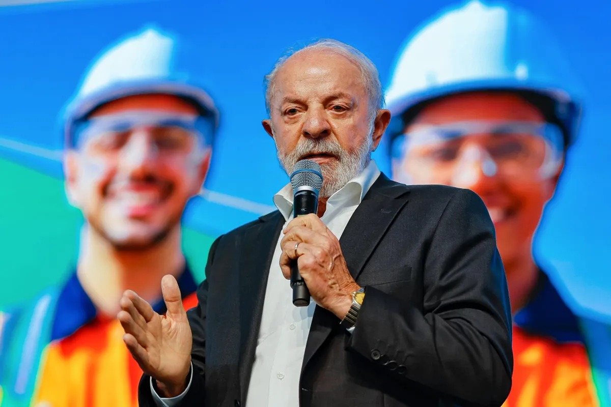 Lula acredita em corte de juros mesmo com pressão externa