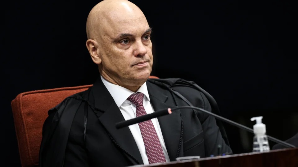 Moraes rejeita recurso em processo ligado a Vorcaro