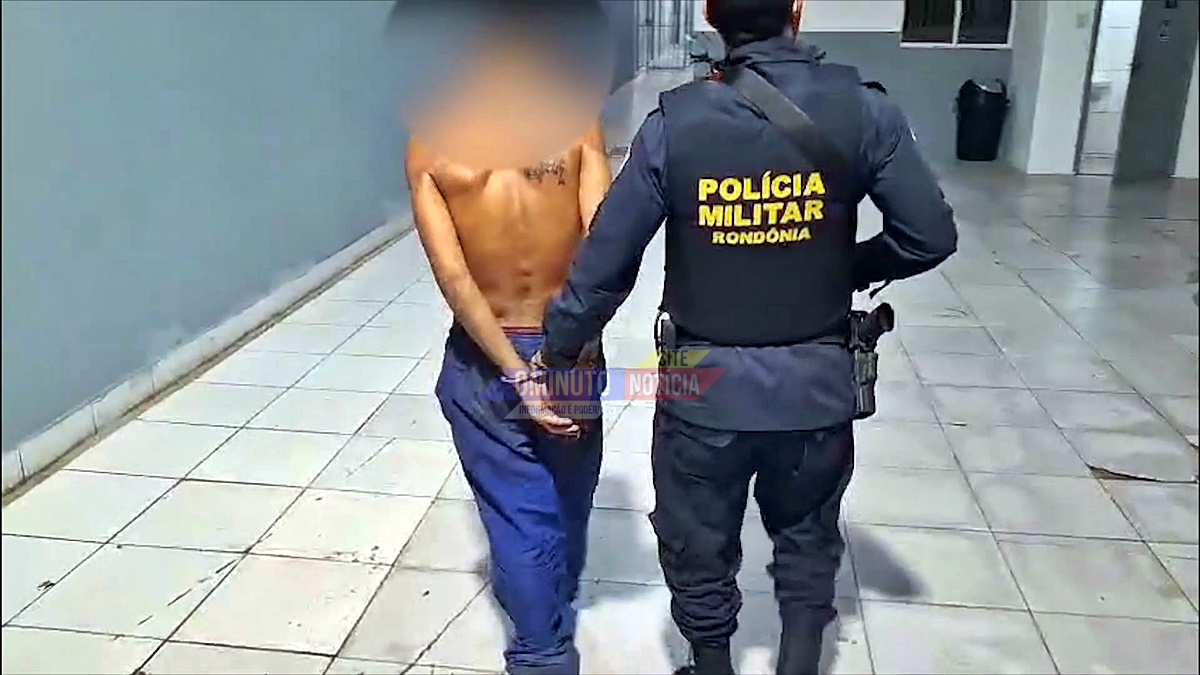 Homem com tornozeleira desligada é preso após agredir irmã, em Candeias do Jamari