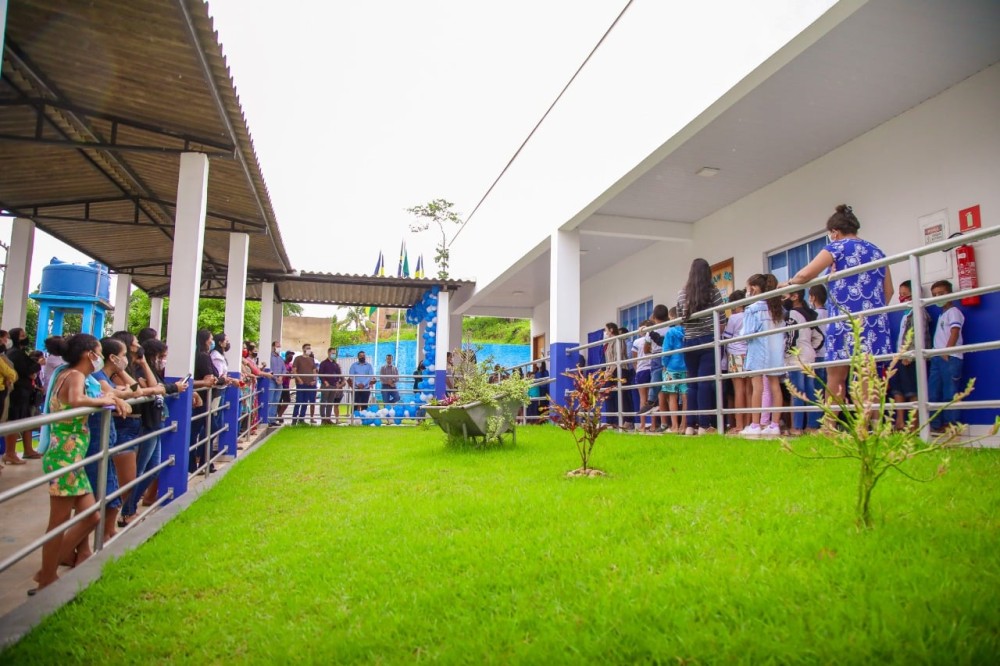 Escola Municipal Maria Gomes, no setor 08, é entregue aos moradores de Jaru