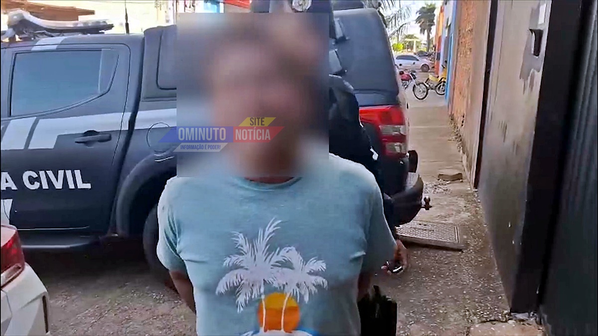 Homem é flagrado com arma durante ação policial