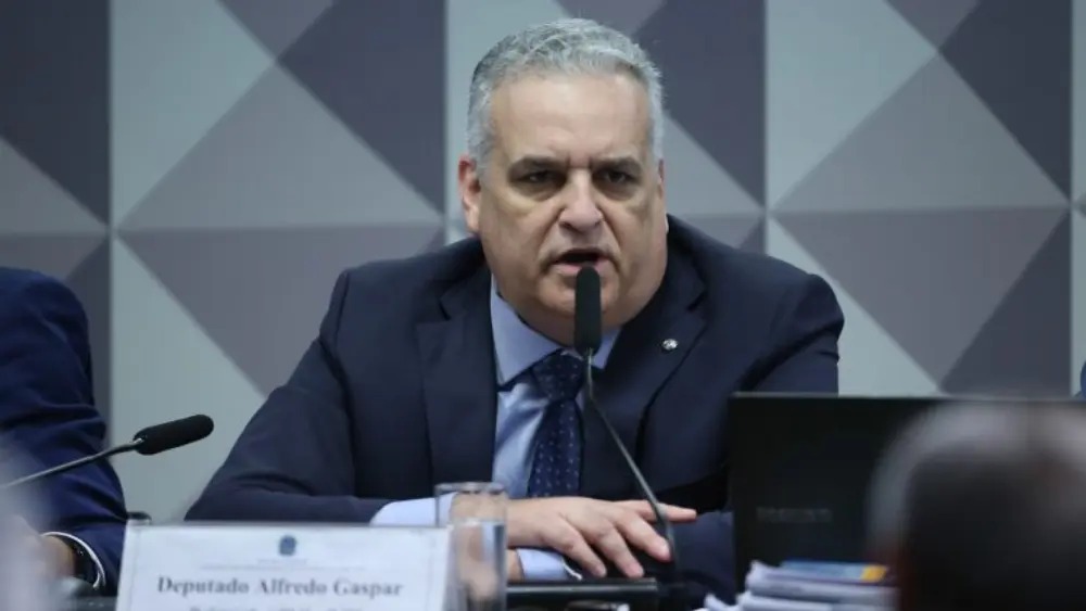 Apuração preliminar tem 228 indiciados sem Lula e Bolsonaro