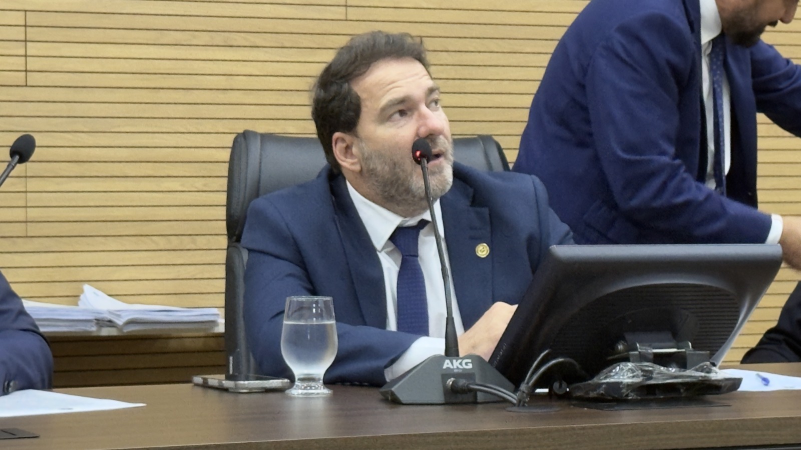 Pedido solicita lombada na RO-408 para segurança