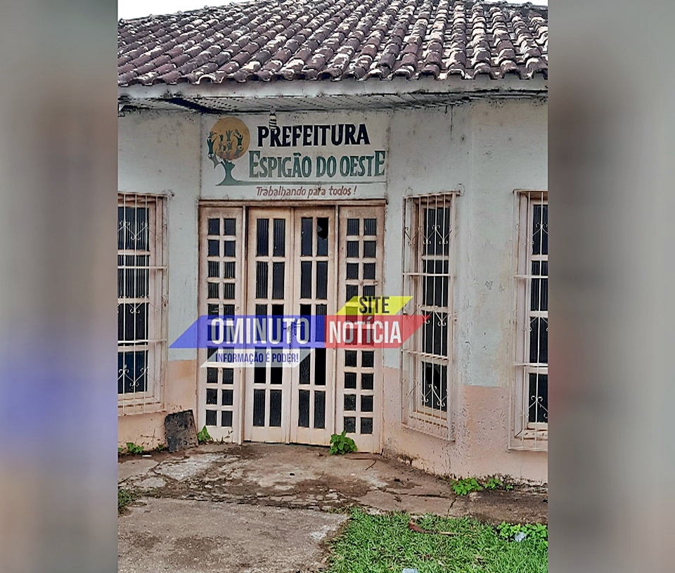Abandono do patrimônio público expõe descaso e revolta moradores em Espigão do Oeste