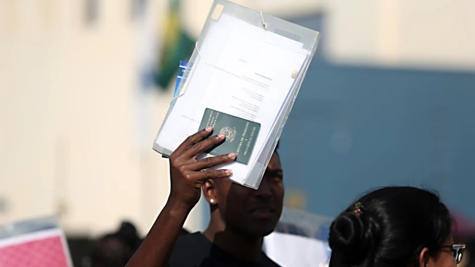 Brasil registra 5,8% de desemprego em fevereiro