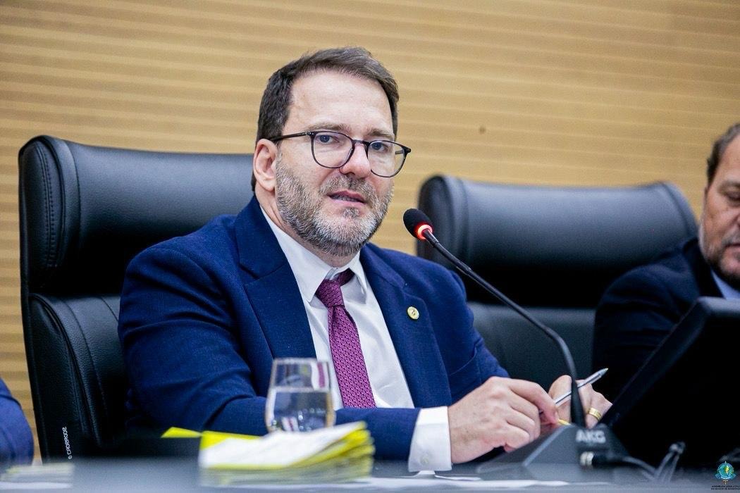 Deputado Alex Redano solicita asfaltamento urgente na RO-010 entre Novo Horizonte e Nova Brasilândia