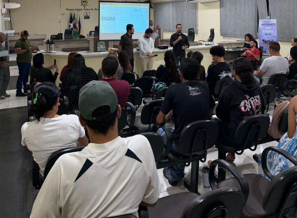 Cássio Gois apoia ação de qualificação profissional em Presidente Médici