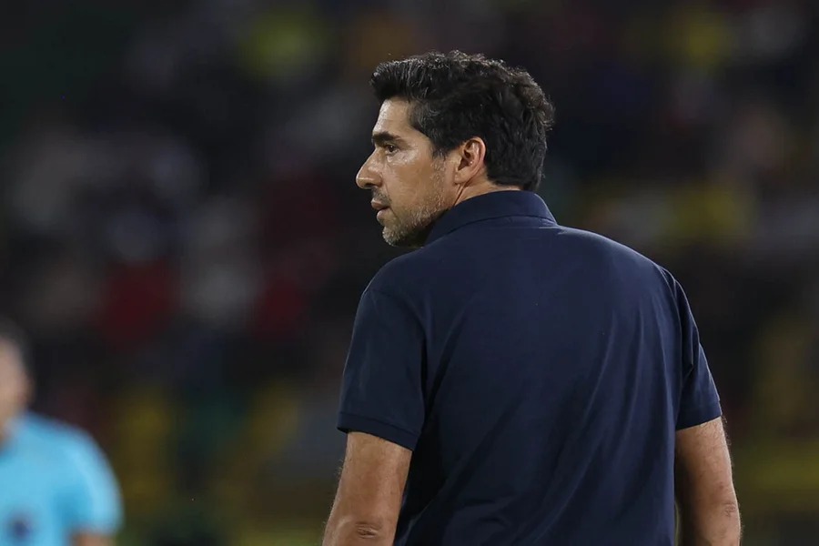 Abel Ferreira comenta atuação e cita Renato Gaúcho