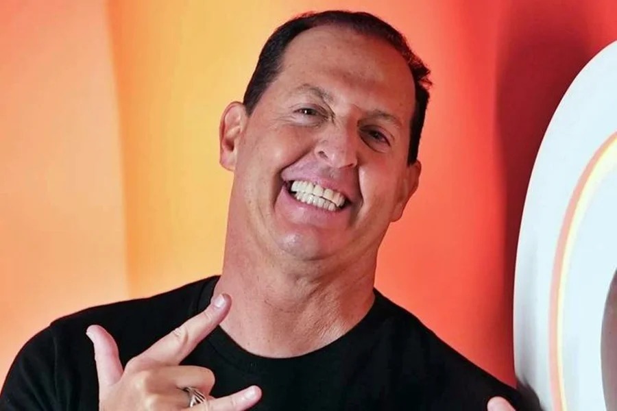 Benjamin Back deixa a emissora do SBT e comunica decisão