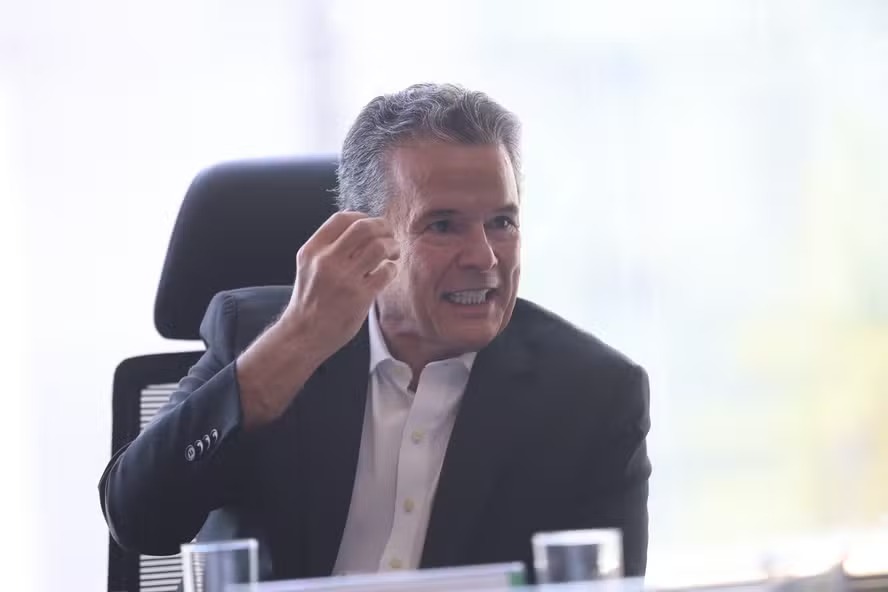 Reunião com bancada ruralista marca início da articulação do novo ministro da Agricultura