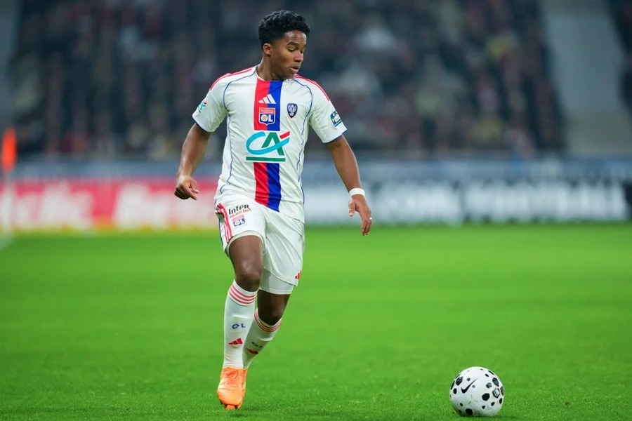 Endrick recebe críticas após atuação pelo Olympique Lyonnais