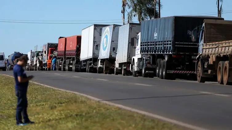 Decisões de Moraes geram multas a caminhoneiros maiores que as da Lava Jato