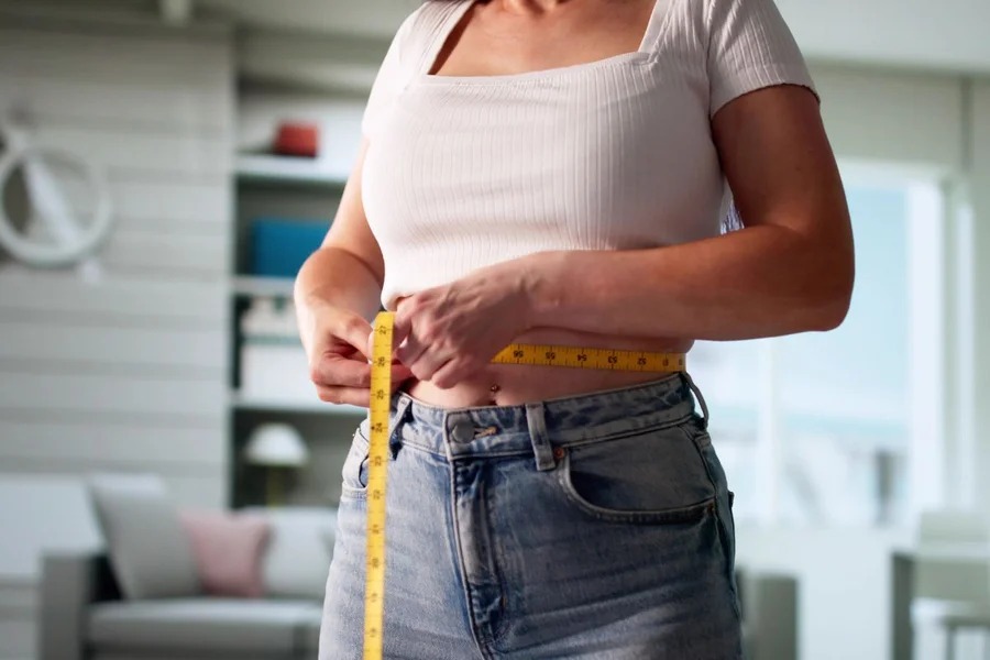 Profissionais revelam dicas para seguir a dieta sem desistir