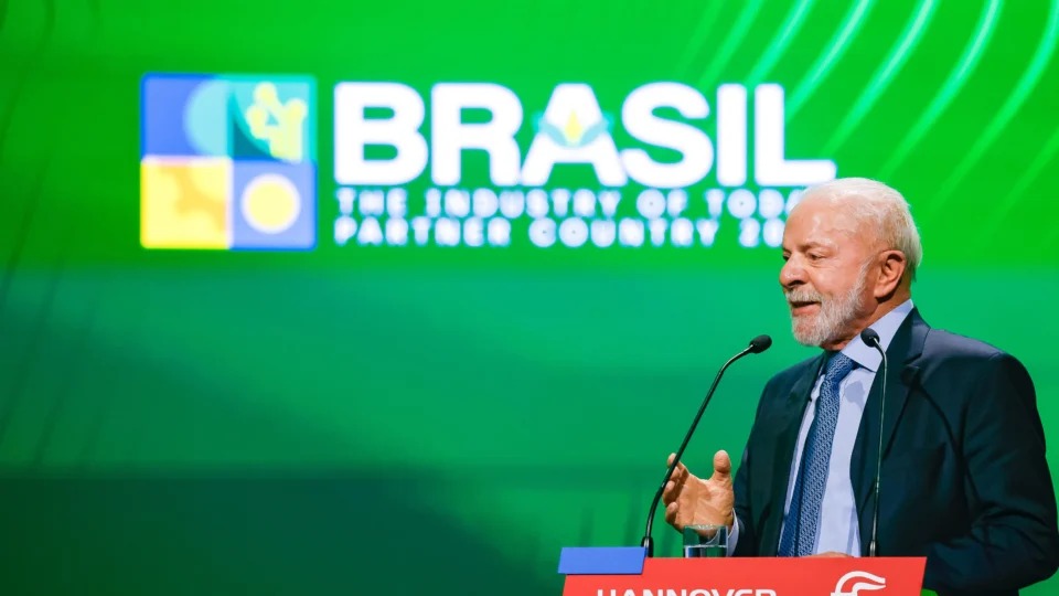 Após alta no diesel, Lula afirma que impacto da guerra do Irã é menor no Brasil