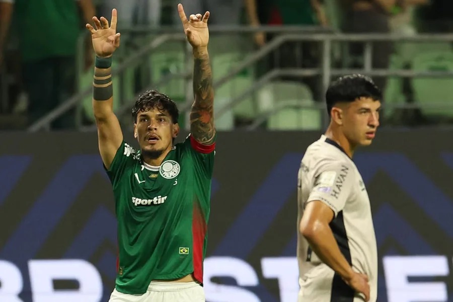 Palmeiras acumula 11 vitórias seguidas com resultados apertados