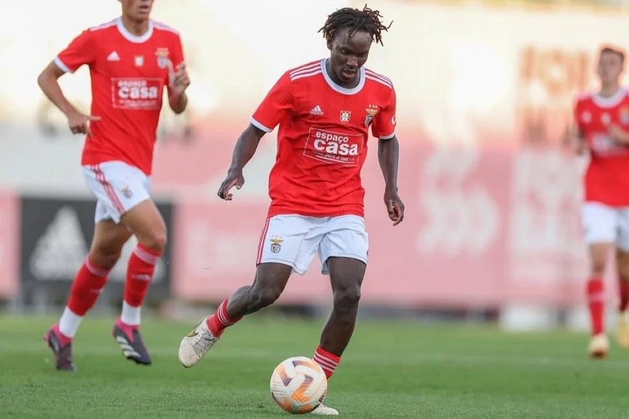 Ex-Benfica é esfaqueado na Dinamarca e tem quadro de saúde grave