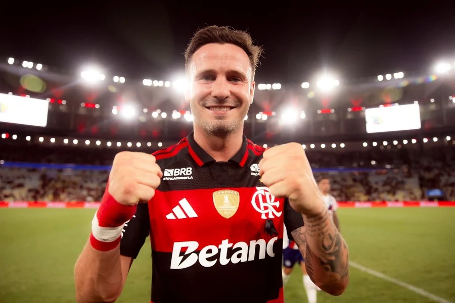Saúl reage à saída de Filipe Luís e estranha decisão no Flamengo