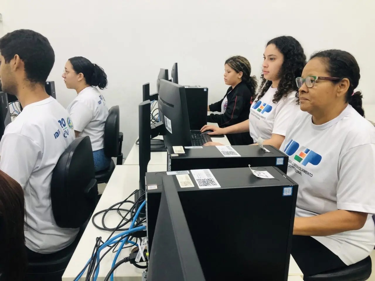 Prazo para inscrições em cursos remotos profissionalizantes vai até quinta-feira (23)