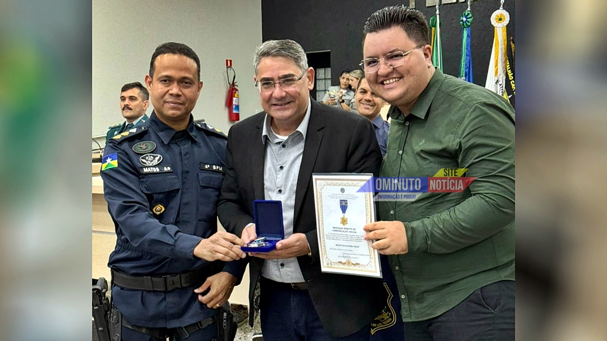 Nelson Salles é homenageado pela Polícia Militar com Medalha Mérito de Comunicação Social em Cacoal