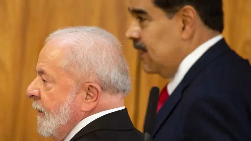 PT aborda Maduro e Lula reforça orientação sobre redes sociais