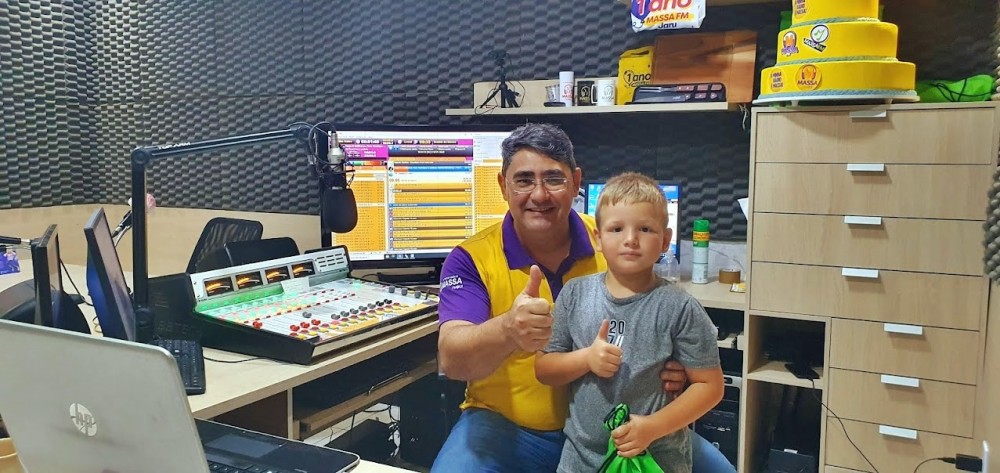 (Vídeo) Matheus Pandolfi, o Menino da Pecuária já passou pela Massa FM Jaru