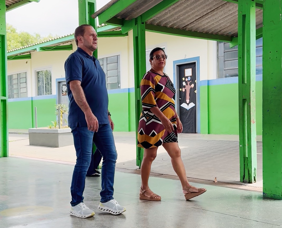 Escola Frei Caneca recebe melhorias com apoio de Cirone Deiró