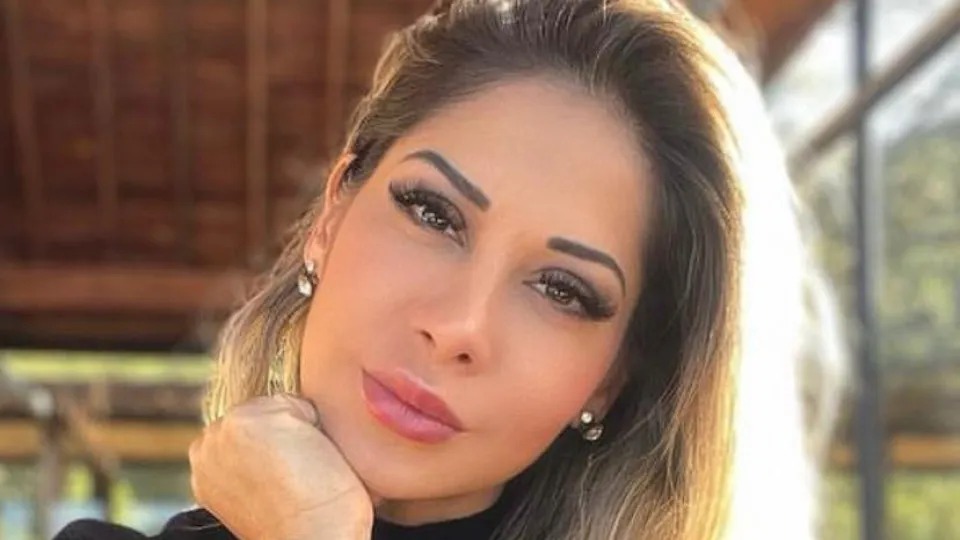 Maíra Cardi fala sobre internação da filha e pede orações
