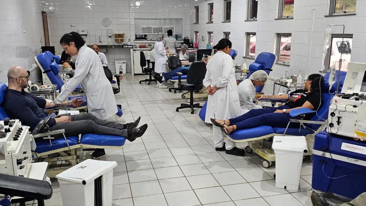 Fhemeron lança processo seletivo para profissionais da saúde