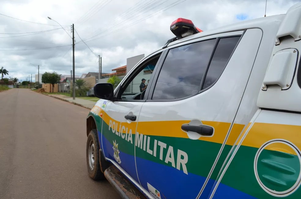 Adolescente ameaça policial durante abordagem em escola pública de Vilhena