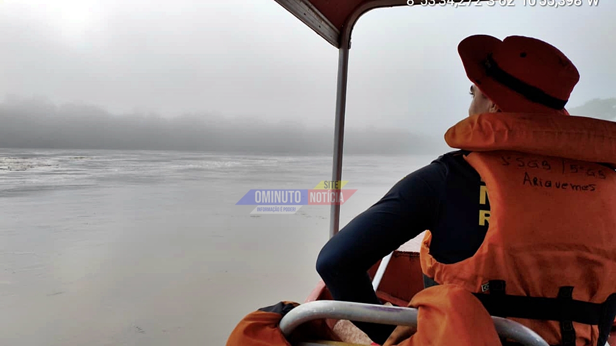 Bombeiros buscam por cinco desaparecidos no Rio Machado em Machadinho