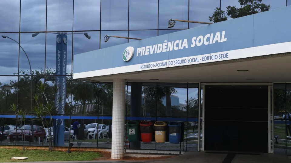 Setor bancário manifesta preocupação com medida do TCU sobre o INSS
