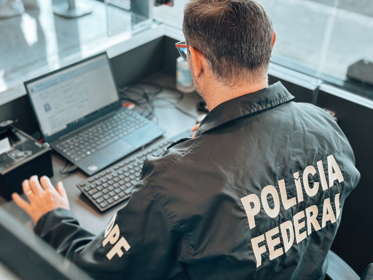 Deportado dos EUA é preso pela Polícia Federal no Brasil