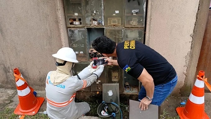 Mais de 2,5 mil denúncias de “gato” de energia são registradas em Rondônia