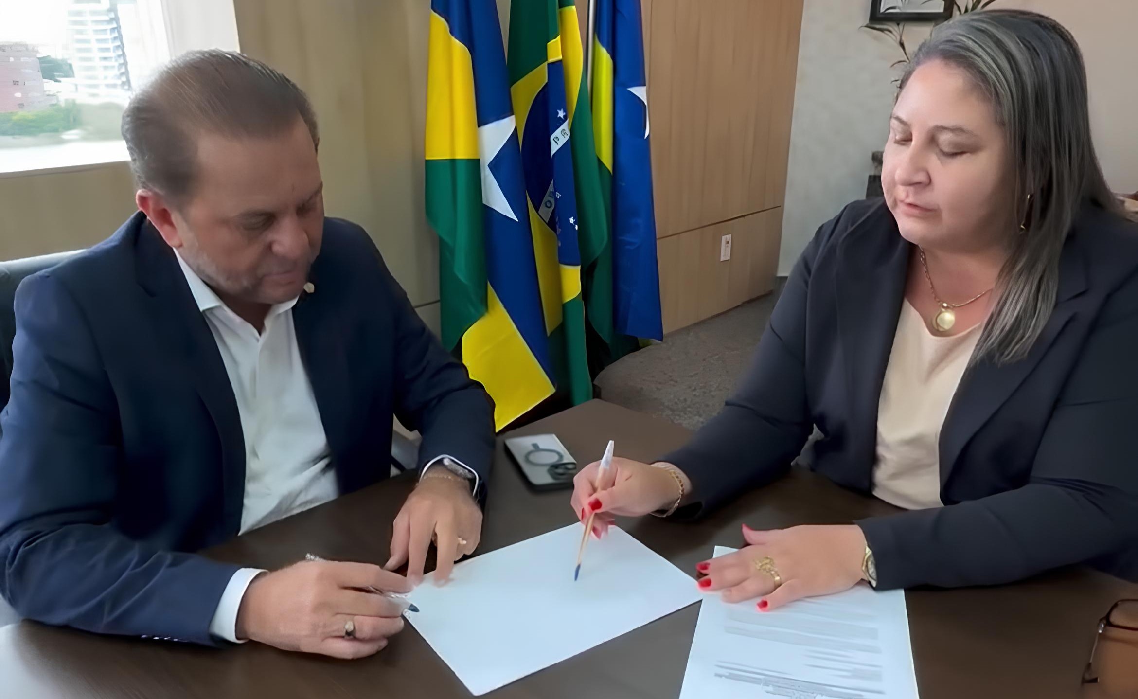 Apoio de Cirone Deiró contribui com desenvolvimento de Chupinguaia