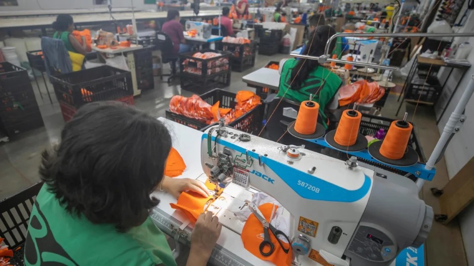 Novas regras reativam imposto sobre pequenas importações