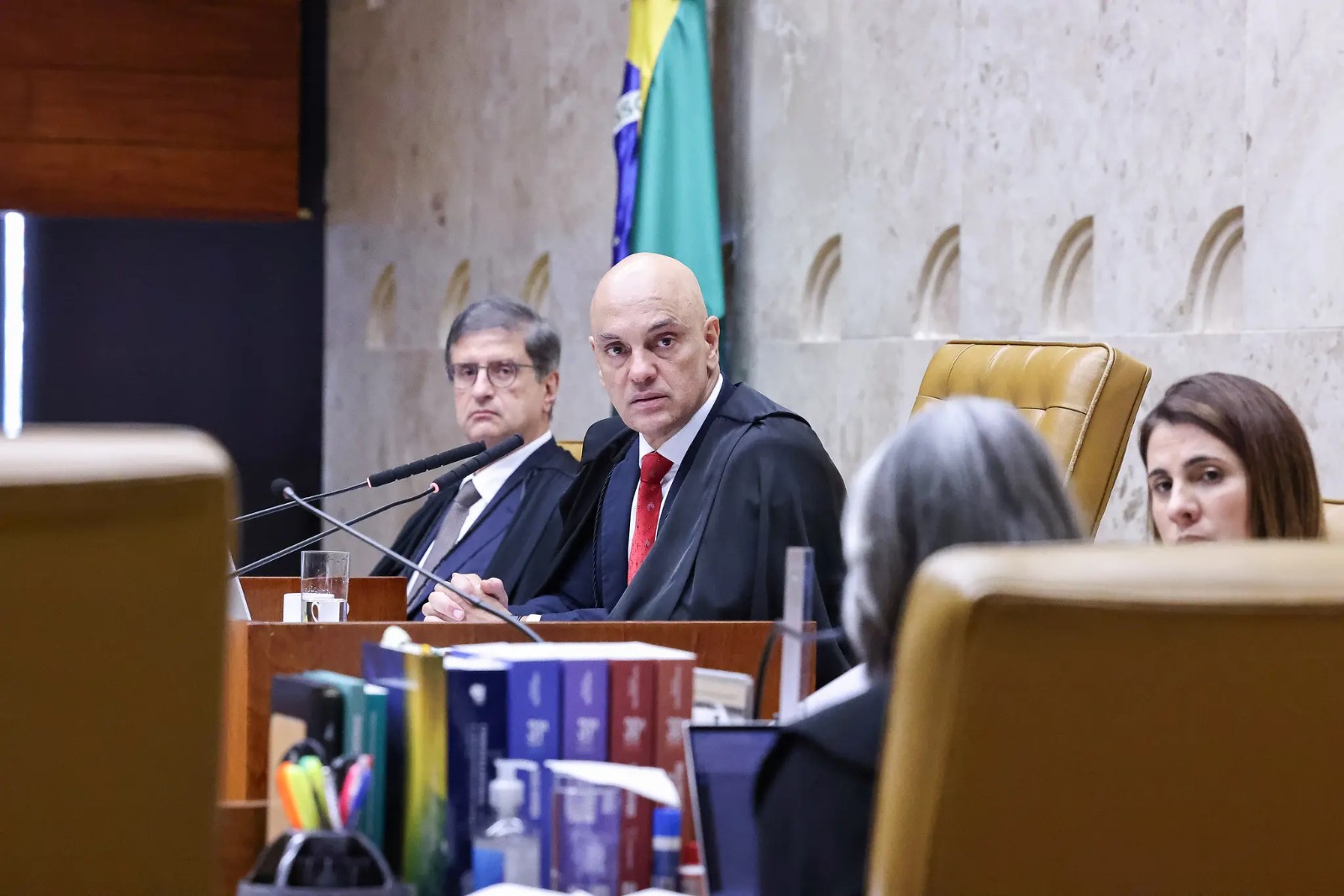 STF reforça lei que assegura igualdade salarial no trabalho