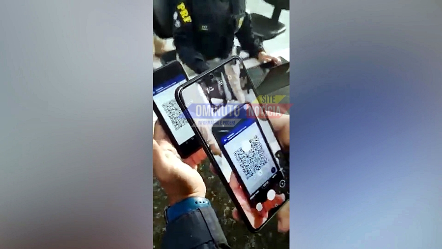 Motorista é flagrado com CNH digital falsa durante fiscalização da PRF