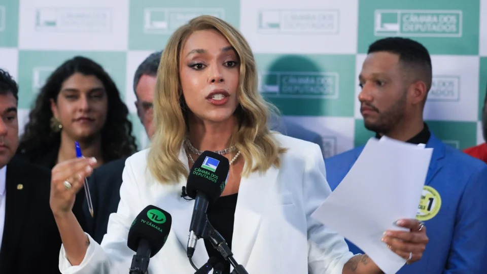 Parlamentar afirma que não haverá compensação pelo fim da escala 6x1