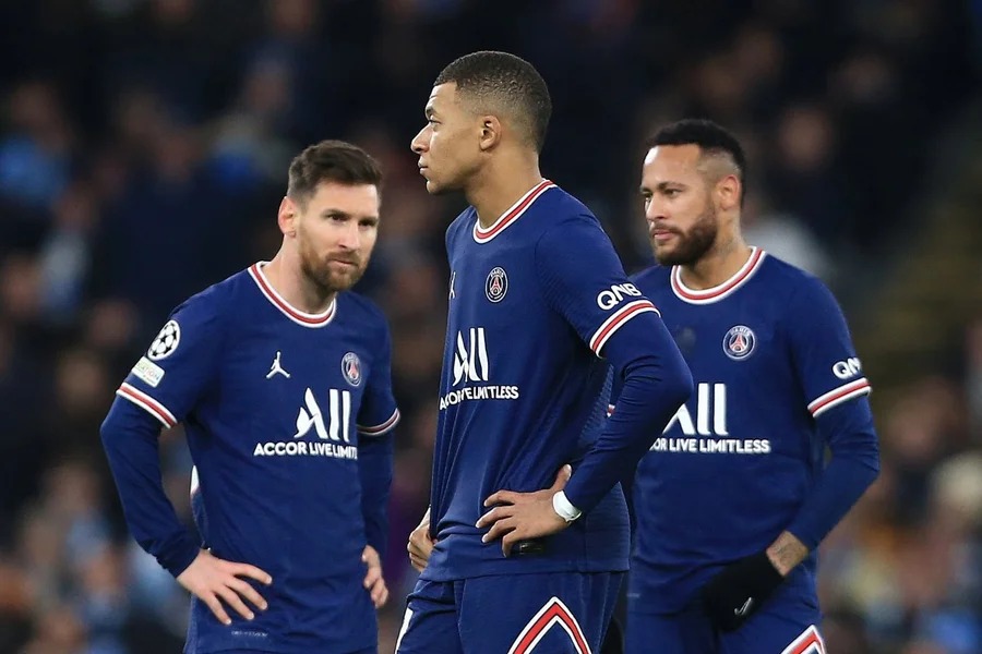Ex-jogador do PSG revela tensão entre Neymar, Messi e Mbappé