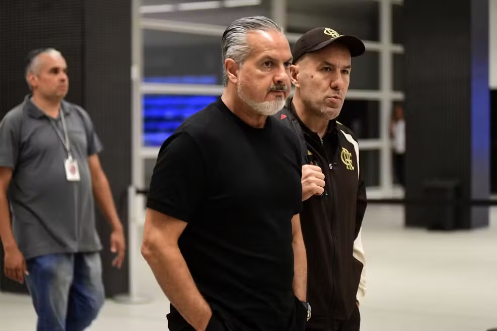 Clube define prioridades e perfil de jogadores para próxima janela