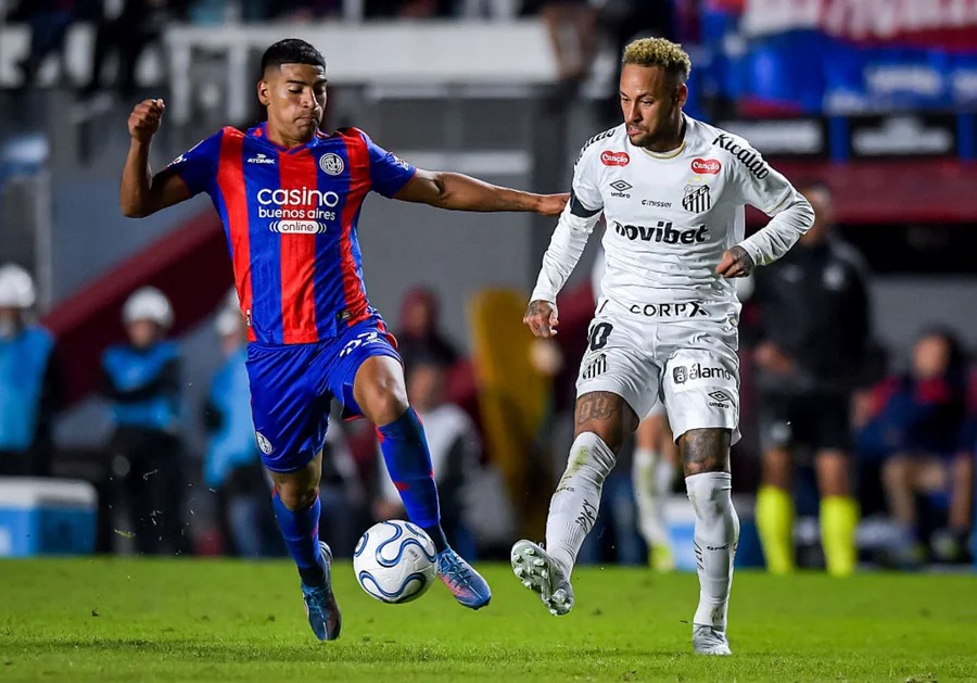Neymar entra na mira do San Lorenzo para próxima temporada